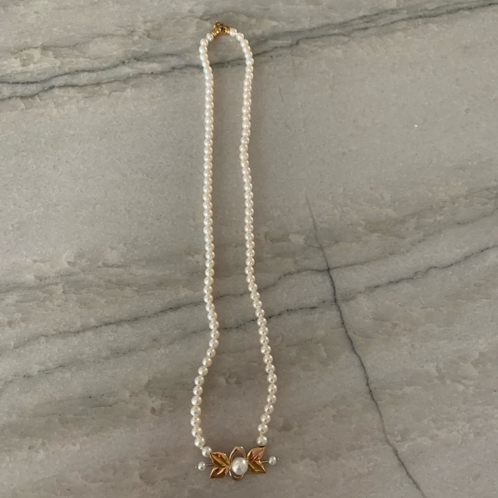 18K Gold Pearl Necklace (Pre-Owned)